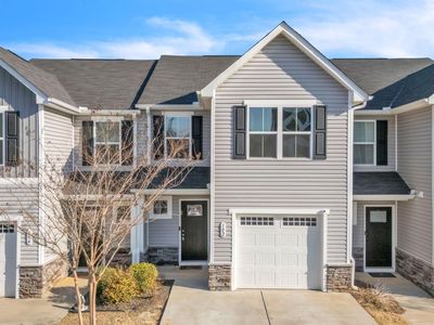102 Englefield Dr
