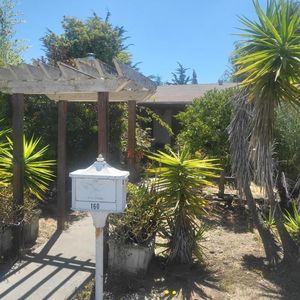 160 Cutter Dr