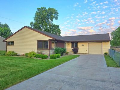 4814 Ashwood Dr