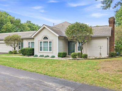57 Stone Ridge Blvd
