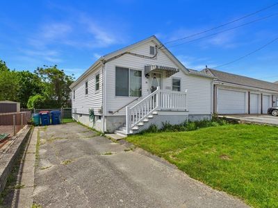15 Transit St