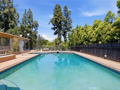 4908 Calvin Ave