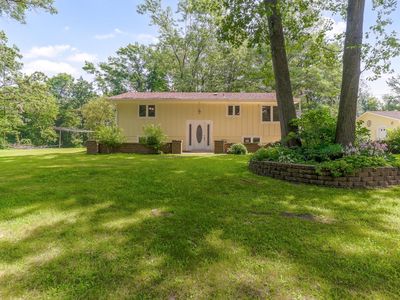 28621 Chisholm St NE