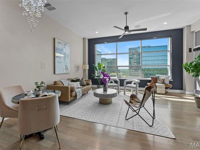 8025 Maryland Ave UNIT 8H