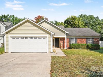 12109 Landing Green Dr