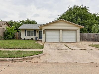 705 S Highland Dr