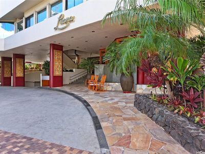 2045 Kalakaua Ave APT 304