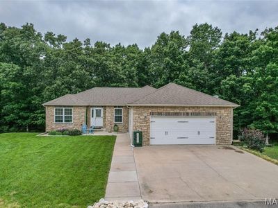 16401 Hoover Lane St