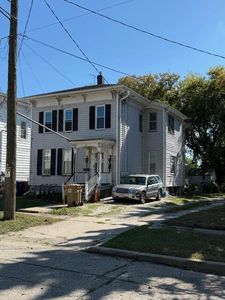 811 47th STREET