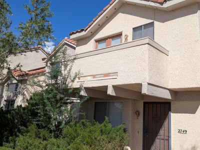 2749 W Avenida Azahar
