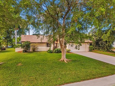 3537 Lakeview Drive