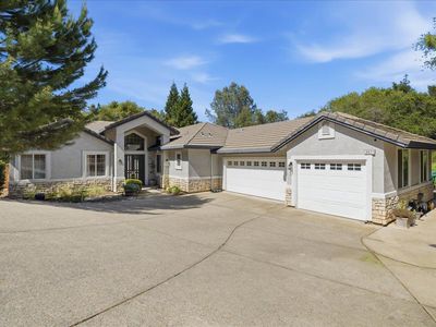 3621 Foxmore Ln