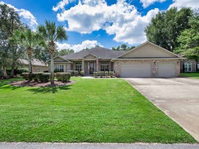 2932 Pga Blvd