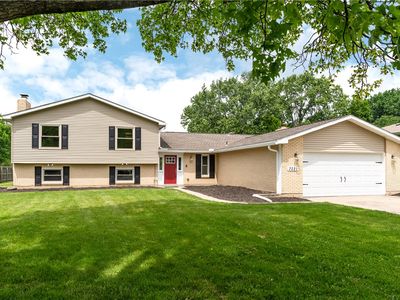 7221 Showplace Dr