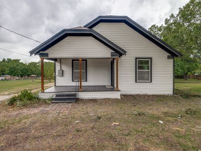 1103 N Houston St