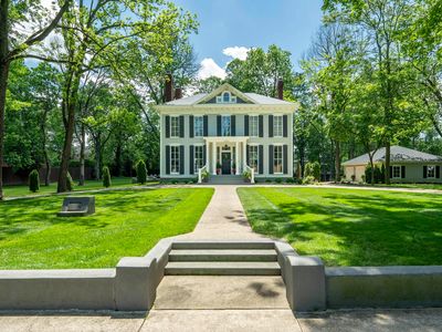 1260 E Walnut Street