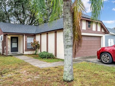 512 Lake Dexter Blvd