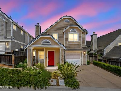 15 Windward Pl