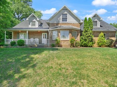 60 Luzern Ln