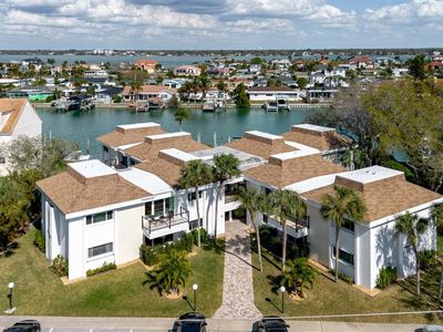 311 ISLAND WAY #101