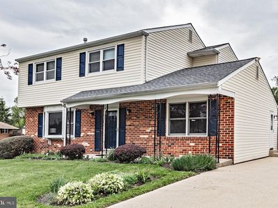 Property at 513 Pershing Rd, Hockessin, DE