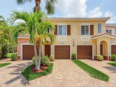 20251 Royal Villagio Ct UNIT 201