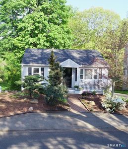 88 Avery Avenue