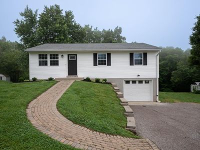 304 Sunset Dr