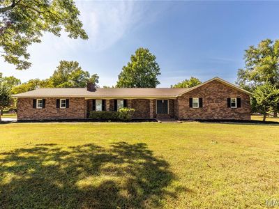 81 S 523rd Rd