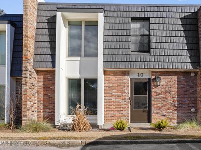 527 Front Beach Dr APT 40