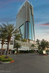 4381 W Flamingo Rd #3801