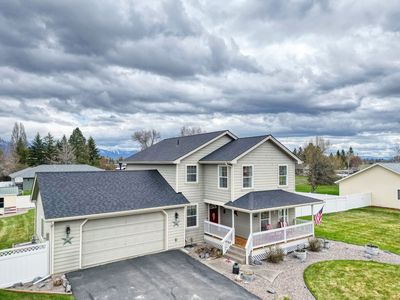 665 Pebble Dr