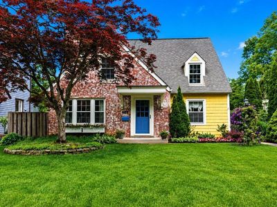 107 N Stanwood Rd