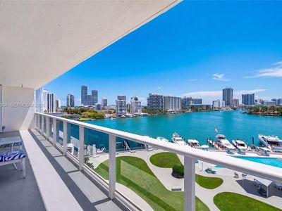 900 Bay Dr APT 606