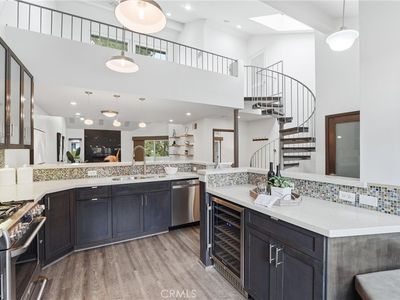 19401 Sunray Ln Unit 204