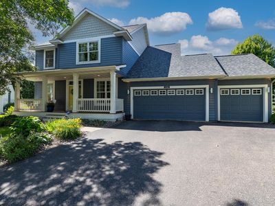 2362 Fieldstone Curv