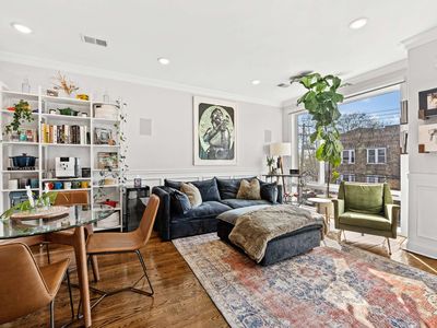 948 Summit Ave #2
