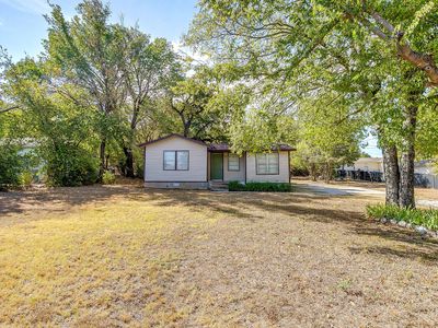 Property at 208 Wells Burnett Rd, Azle, TX