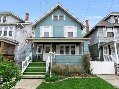 78 Henrietta Ave