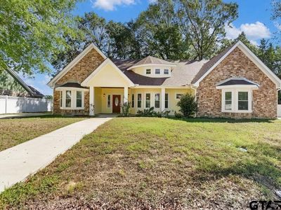 2109 Micah Dr