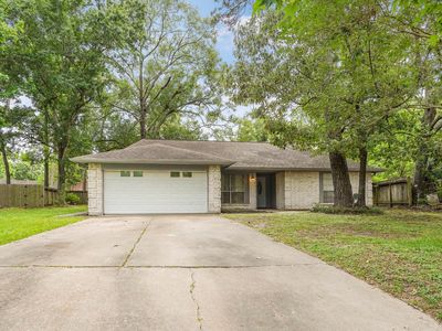 1998 Lake Creek Dr