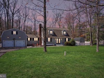 351 Merrick Rd