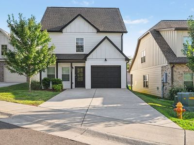 202 Emmett Dr
