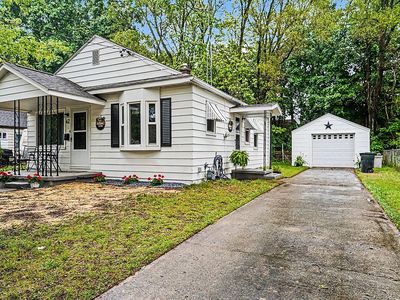 42 Althea Ave