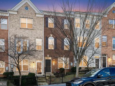 146 Danbury St SW