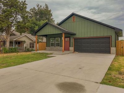 325 SE 19th St