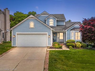 899 Hathaway Dr