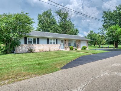 250 Kern St
