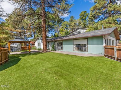 2000 E Linda Vista Dr