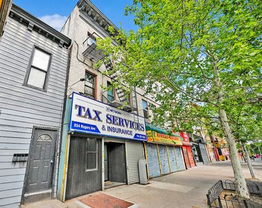 834 Rogers Ave #1